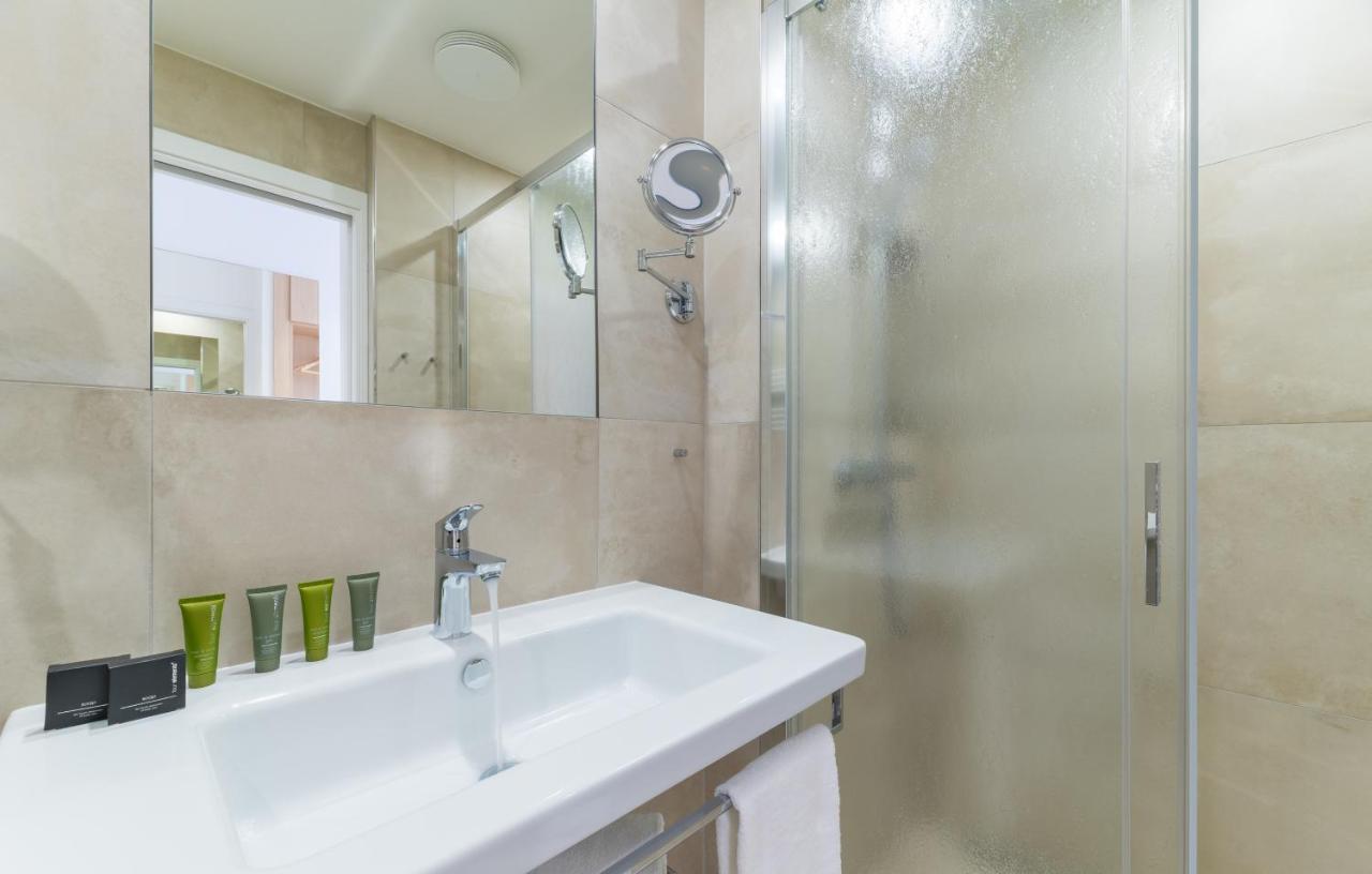 Wellness Hotel Iris Pavlov Dış mekan fotoğraf