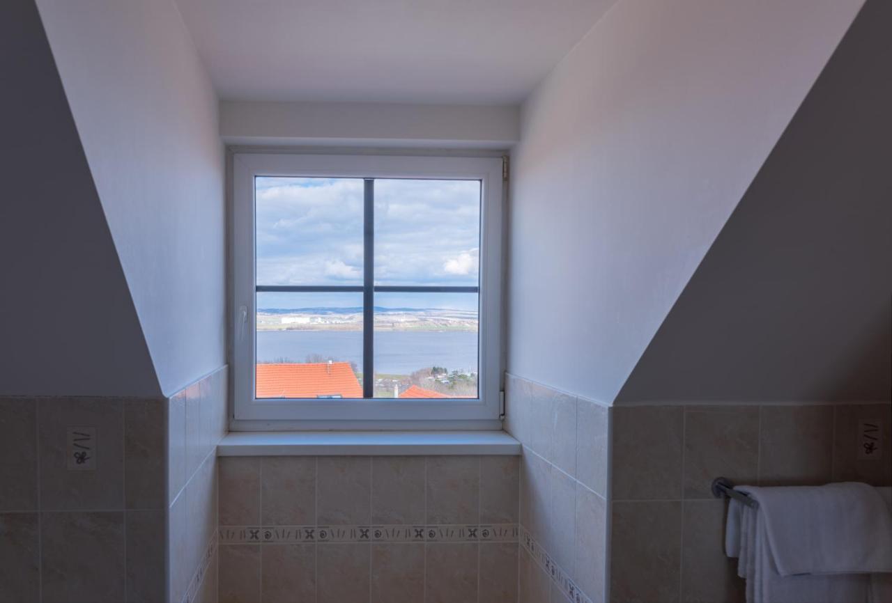 Wellness Hotel Iris Pavlov Dış mekan fotoğraf